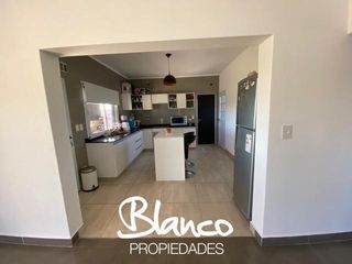 Foto 4 de Casa en Venta en El Cantón, Escobar, G.B.A. Zona Norte, Argentina