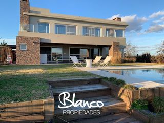 Foto 1 de Casa en Venta en El Cantón, Escobar, G.B.A. Zona Norte, Argentina