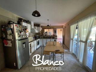 Foto 12 de Casa en Venta en Acacias Blancas, Maquinista F. Savio, Escobar, G.B.A. Zona Norte, Argentina