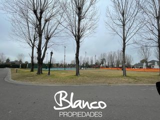 Foto 26 de Casa en Venta en Acacias Blancas, Maquinista F. Savio, Escobar, G.B.A. Zona Norte, Argentina