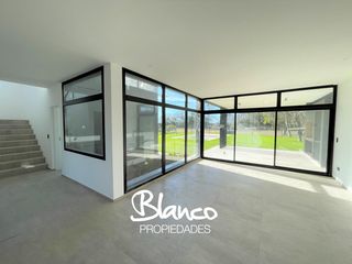 Foto 5 de Casa en Venta en Haras Santa Maria, Escobar, G.B.A. Zona Norte, Argentina