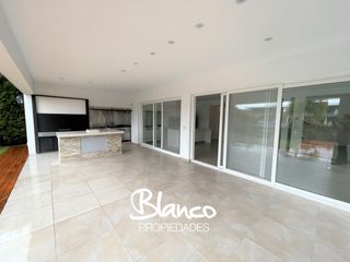 Foto 5 de Casa en Venta en El Yacht, Nordelta, Tigre, G.B.A. Zona Norte, Argentina