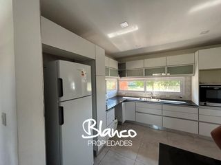 Foto 6 de Casa en Alq. Temporario en El Cantón Golf, El Cantón, Escobar, G.B.A. Zona Norte, Argentina