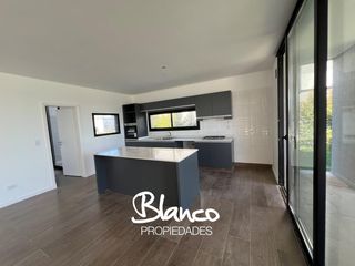 Foto 6 de Casa en Venta en San Matias, Escobar, G.B.A. Zona Norte, Argentina