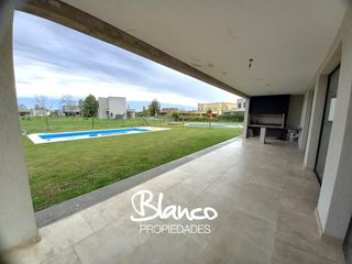 Foto 3 de Casa en Venta en El Cantón, Escobar, G.B.A. Zona Norte, Argentina