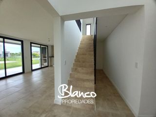 Foto 11 de Casa en Venta en El Cantón, Escobar, G.B.A. Zona Norte, Argentina