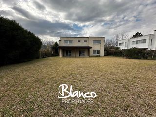 Foto 1 de Casa en Alquiler en Santa Catalina, Villanueva, Tigre, G.B.A. Zona Norte, Argentina