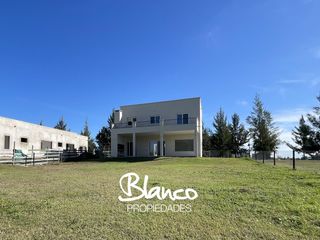 Foto 1 de Casa en Venta en El Naudir, Escobar, G.B.A. Zona Norte, Argentina