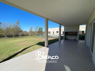 Foto 2 de Casa en Venta en El Naudir, Escobar, G.B.A. Zona Norte, Argentina