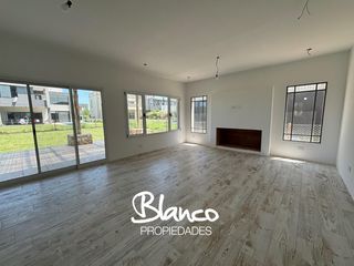 Foto 5 de Casa en Venta en Puertos, Escobar, G.B.A. Zona Norte, Argentina