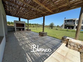 Foto 3 de Casa en Venta en Puertos, Escobar, G.B.A. Zona Norte, Argentina