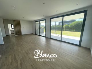 Foto 4 de Casa en Venta en Puertos, Escobar, G.B.A. Zona Norte, Argentina