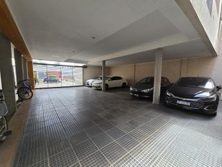 Foto 4 de EDIFICIO ZEBALLOS 148 COCHERA CUBIERTA DE 2,50 POR 5,00 MTS