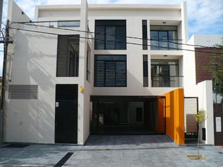 Foto 19 de EDIFICIO ZEBALLOS 148 COCHERA CUBIERTA DE 2,50 POR 5,00 MTS