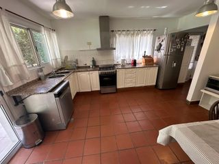 Foto 17 de Excelente Propiedad de 8 ambientes en Solares de Talar - Pacheco - Don Torcuato