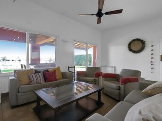 Foto 24 de Casa en venta en Santa Bárbara, 4 dormitorios. A la laguna