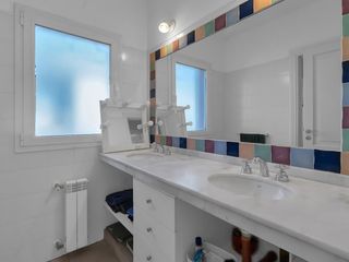 Foto 36 de Casa en venta en Santa Bárbara, 4 dormitorios. A la laguna