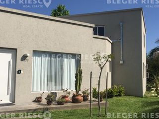Foto 15 de Casa en Alq. Temporario en Santa Barbara, Tigre, G.B.A. Zona Norte, Argentina