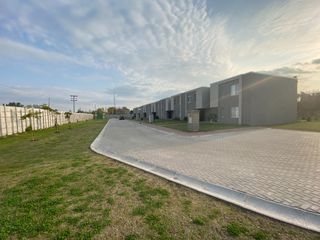 Foto 12 de Casa en Venta en DECS Tortugas, Garin, Escobar, G.B.A. Zona Norte, Argentina