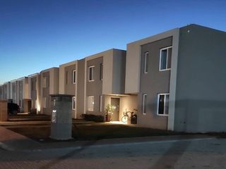Foto 9 de Casa en Venta en DECS Tortugas, Garin, Escobar, G.B.A. Zona Norte, Argentina