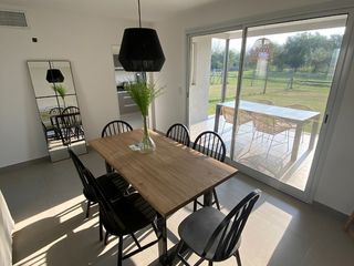 Foto 24 de Casa en Venta en DECS Tortugas, Garin, Escobar, G.B.A. Zona Norte, Argentina