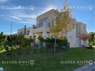 Foto 1 de Casa en Alquiler en Tipas, Nordelta, Tigre, G.B.A. Zona Norte, Argentina