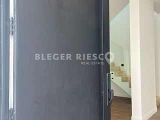 Foto 3 de Casa en Venta en El Yacht, Nordelta, Tigre, G.B.A. Zona Norte, Argentina