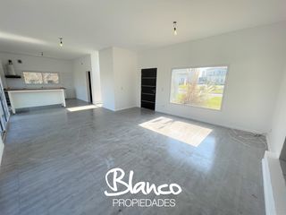 Foto 4 de Casa en Venta en San Marco, Villanueva, Tigre, G.B.A. Zona Norte, Argentina