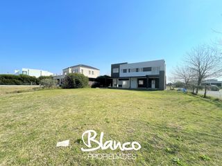 Foto 1 de Casa en Venta en San Marco, Villanueva, Tigre, G.B.A. Zona Norte, Argentina