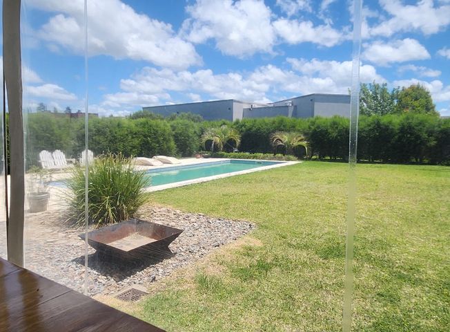 place photo 43