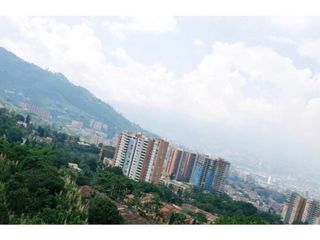 Foto 8 de Apartaestudio en Arriendo en Envigado Sector Loma del Escobero