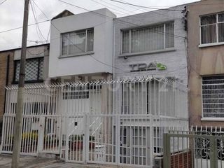 Foto 1 de Casa para venta en la Soledad remodelada, con apto independiente rentando