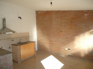 Foto 5 de Villa adela, departamento interno.-