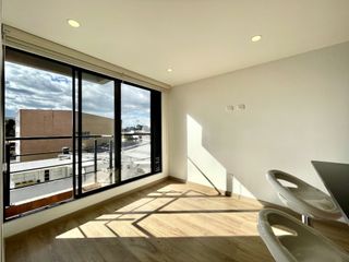 Foto 2 de Alquiler de apartamento en Pasadena