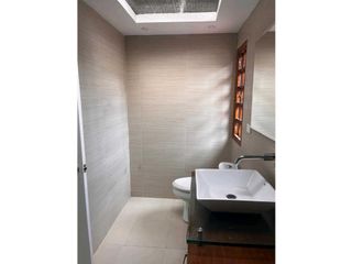 Foto 5 de CASA USO COMERCIAL . RESIDENCIAL 142