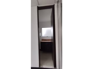 Foto 18 de VENTA OFICINA 72M2  CERCA AL PARQUE DE LA 93 BOGOTA D.C