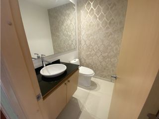 Foto 8 de Hermoso Apartamento Virrey