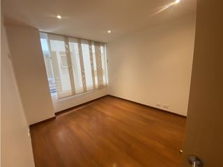 Foto 2 de Hermoso Apartamento Virrey