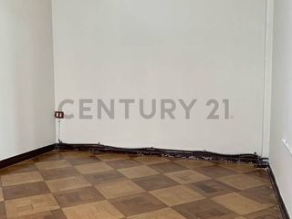 Foto 17 de OCASION ALQUILER  DE OFICINA EN EL CORAZON DEL CENTRO DE LIMA