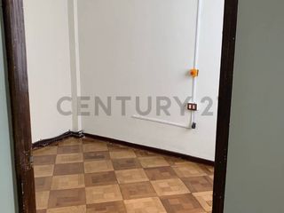 Foto 13 de OCASION ALQUILER  DE OFICINA EN EL CORAZON DEL CENTRO DE LIMA
