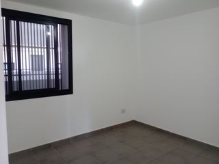 Foto 7 de Departamento en alquiler de 2 dormitorios c/ cochera en Godoy Cruz