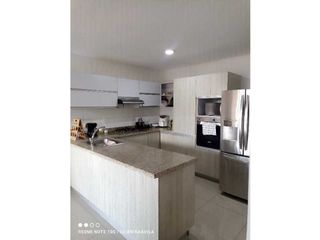 Foto 24 de Apartamento en venta Ciudad jardín M.R