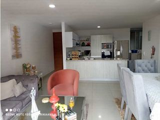 Foto 5 de Apartamento en venta Ciudad jardín M.R