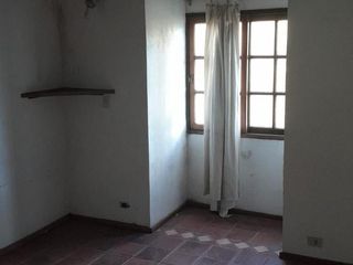 Foto 8 de OPORTUNIDAD DUPLEX PARA REFACCIONAR !