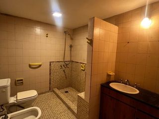 Foto 10 de Casa 5 ambientes reciclada a nueva en venta - Quilmes Centro.