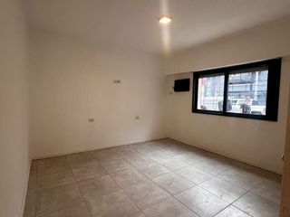 Foto 8 de Casa 5 ambientes reciclada a nueva en venta - Quilmes Centro.