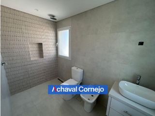 Foto 10 de Casa en  venta en Acacias, Puertos (4 dormitorios, 3 en suite, jardin y pileta)
