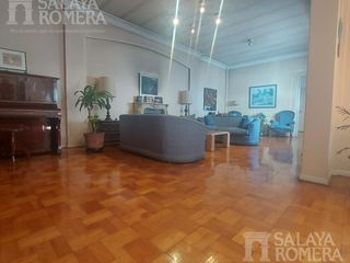Foto 2 de Venta Semipiso 4 dormitorios  escritorio y dependencia