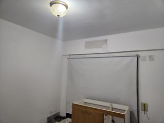 Foto 2 de Alquiler 2 ambientes Almagro Hospital Italiano - Potosi al 4400 -