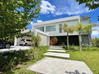 Foto 1 de Casa en Los Castores